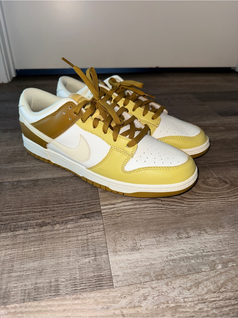 Nike Low-Top Sneakers in Mustard Yellow and White
